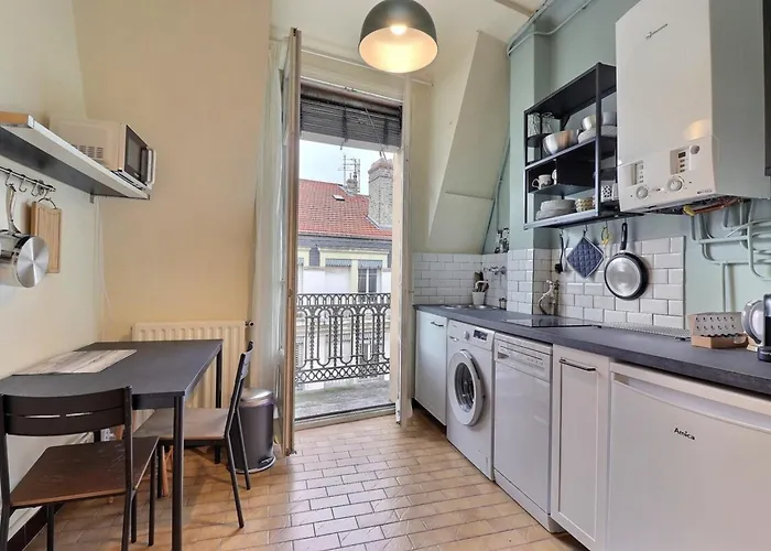 Chaponnay - Superb T2 Apartment - Lyon 3Rd